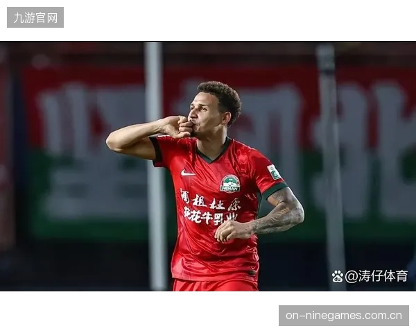 浙江队果断调整锋线，低效前锋瓜里拉帕将被前河南队射手卡多索取代。